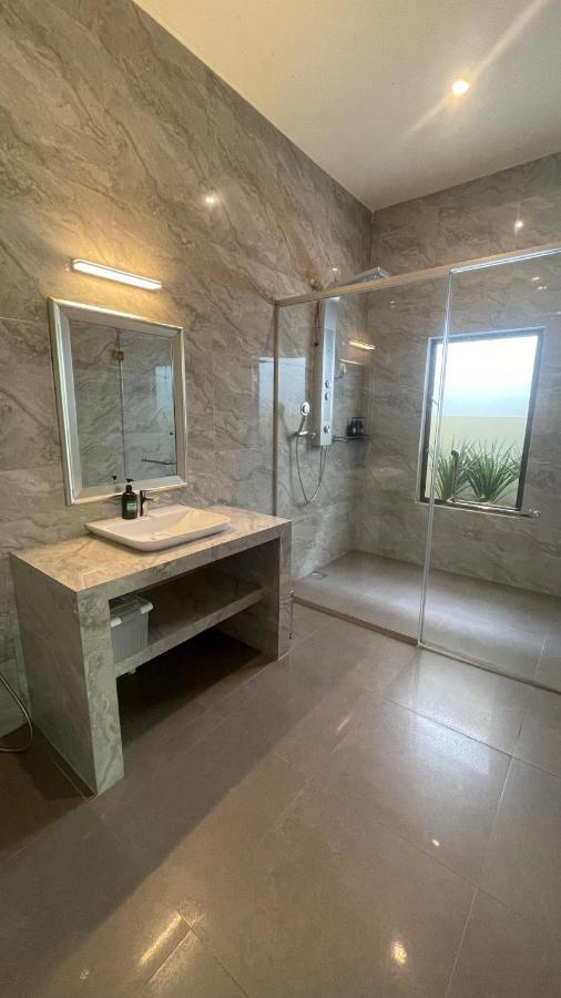 Charis Pool Villa 2 - 3 Bedroom With Private Pool Bentong Dış mekan fotoğraf